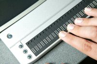 Figure 1c: Picture of a commercial refresheable Braille display.